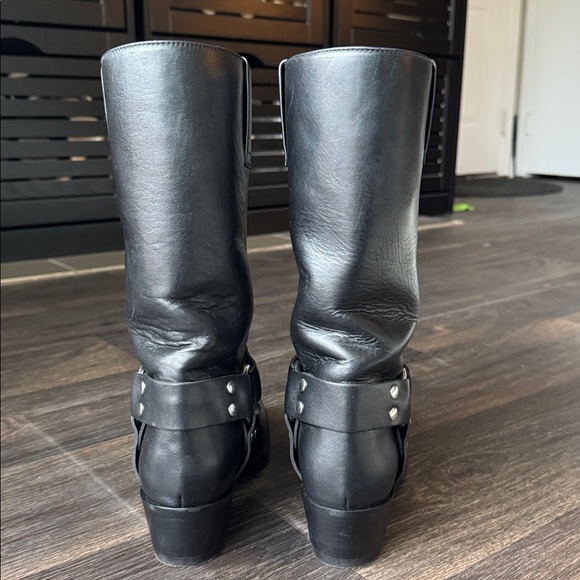 Roxy Boot - Picture 3 of 7